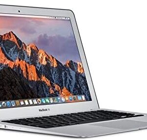 2017 Apple MacBook Air con 1.8GHz Intel Core i5 (13-pollici, 8GB RAM, 128GB SSD di Memoria) (Tastiera QWERTY US) – Argento (Ricondizionato)