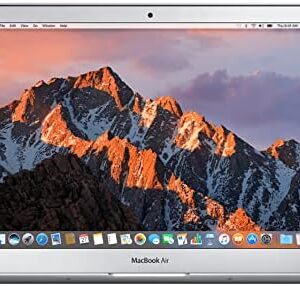 2017 Apple MacBook Air con 1.8GHz Intel Core i5 (13-pollici, 8GB RAM, 128GB SSD di Memoria) (Tastiera QWERTY US) – Argento (Ricondizionato)