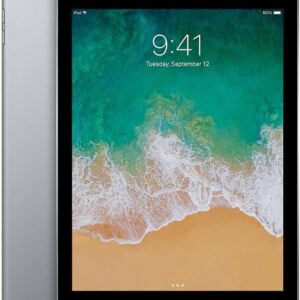 Apple iPad 9,7 (5th Gen) 32GB Wi-Fi – Grigio Siderale (Ricondizionato)