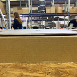 2020 Apple MacBook Pro con Apple M1 Chip (13 Pollici, 16GB RAM, 512GB SSD) Grigio Siderale (Ricondizionato)